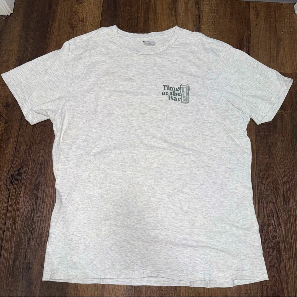 Cotton On & T-Bar Collab Men’s Large Graphic T-shirt